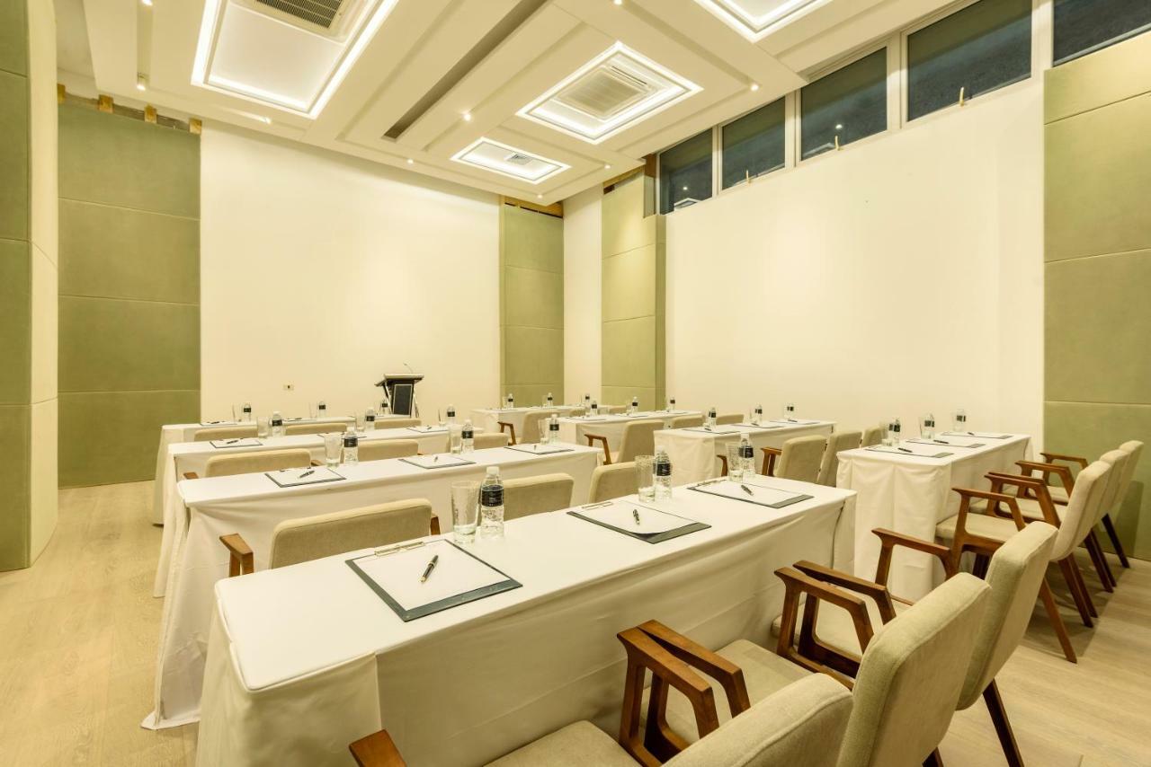 Aqua Boracay Hotel Balabag  Ngoại thất bức ảnh Meeting room at the hotel